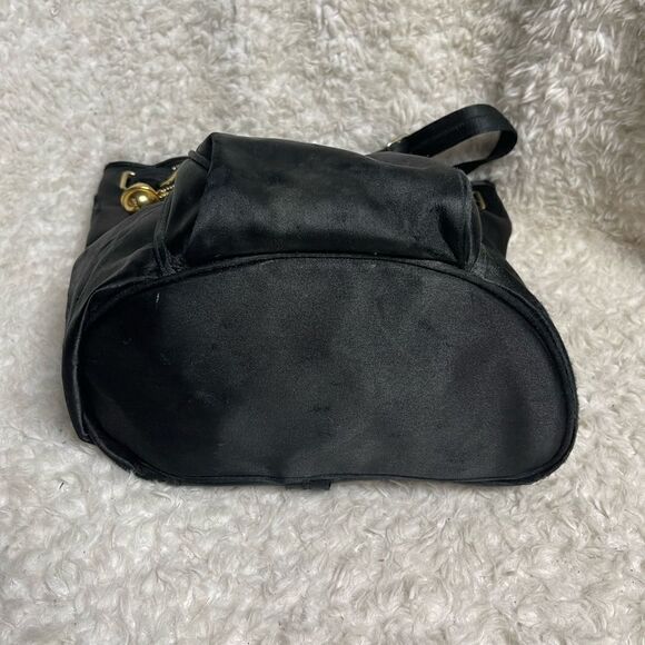 ANN KLEIN II Black Satin medium sling back brass accents . - Picture 5 of 16